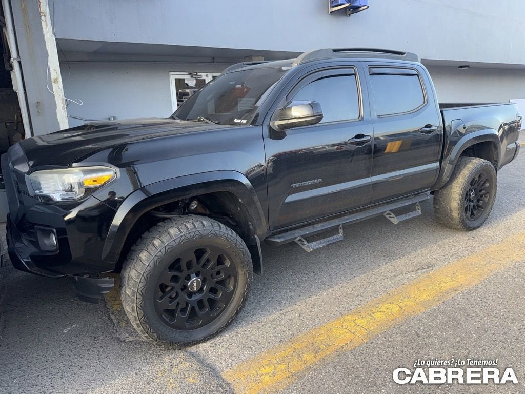 2017 Toyota Tacoma SR5