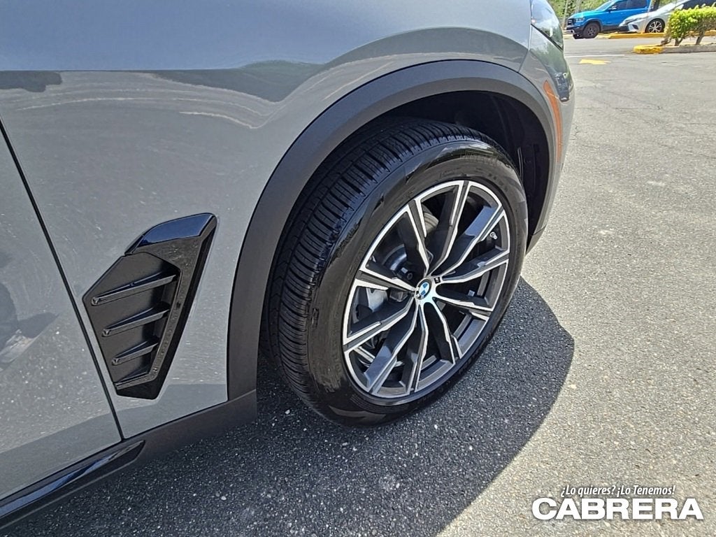 2025 BMW X5 xDrive40i