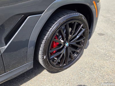 2025 BMW X6 M60i