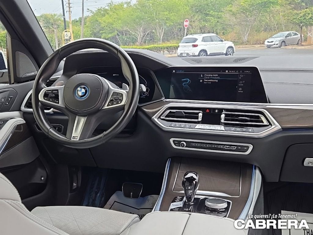 2023 BMW X5 xDrive45e