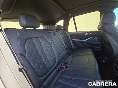 2023 BMW X5 xDrive45e