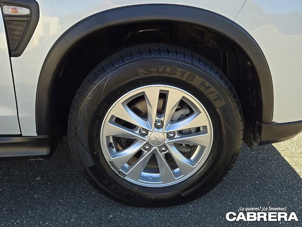 2023 Mitsubishi Outlander Sport ES