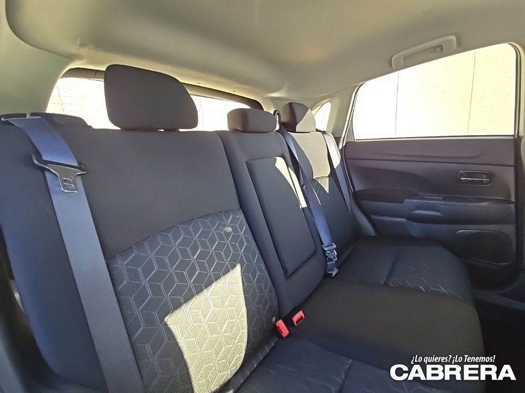 2023 Mitsubishi Outlander Sport ES