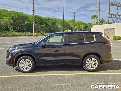 2025 Mitsubishi Outlander ES