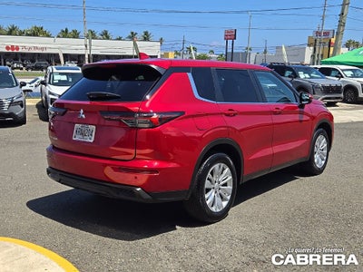 2026 Mitsubishi Outlander ES