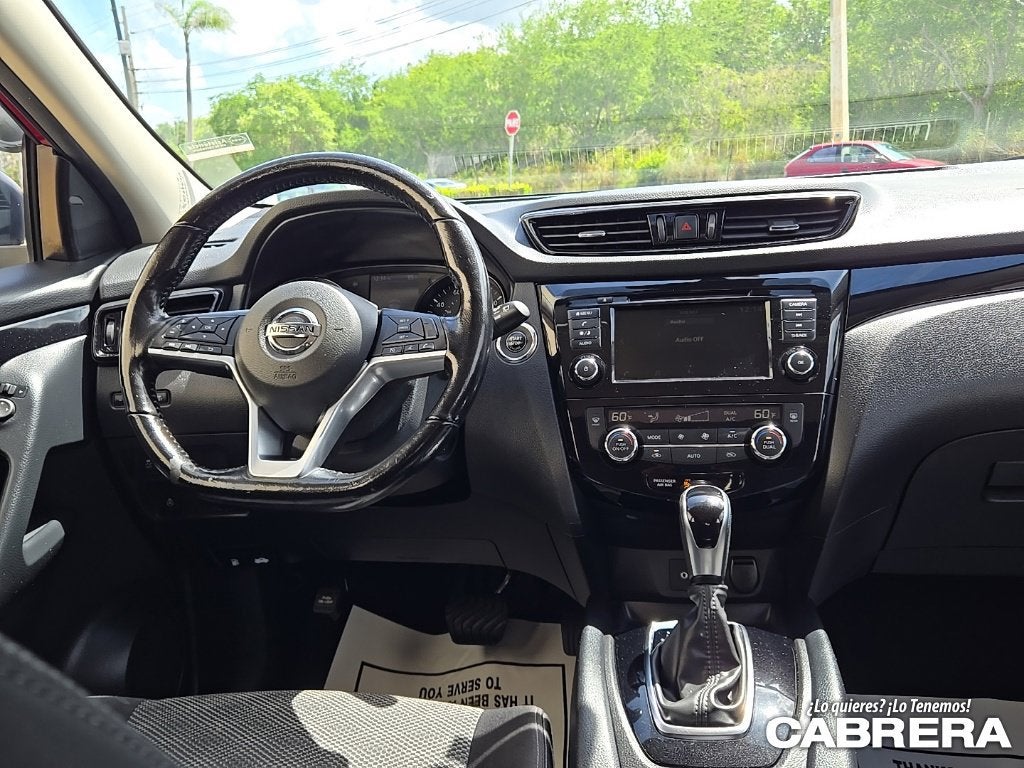 2022 Nissan Rogue Sport SV