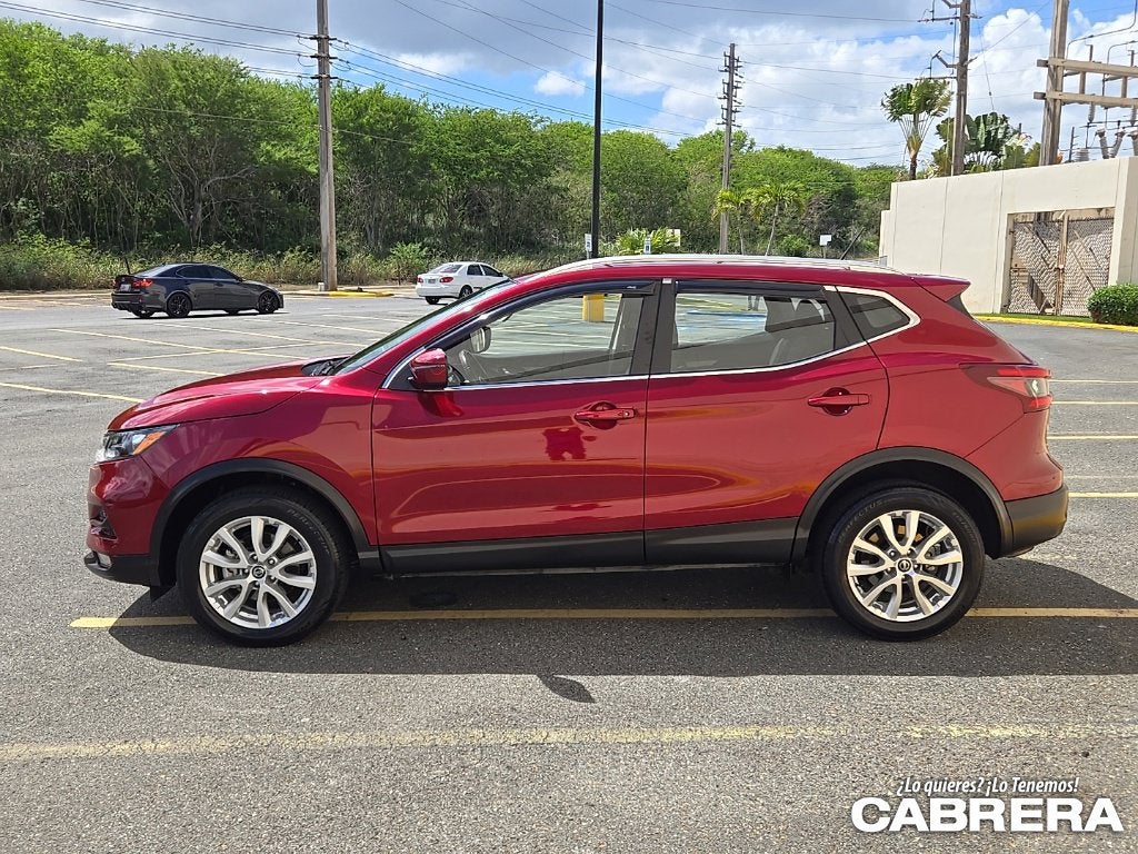 2022 Nissan Rogue Sport SV