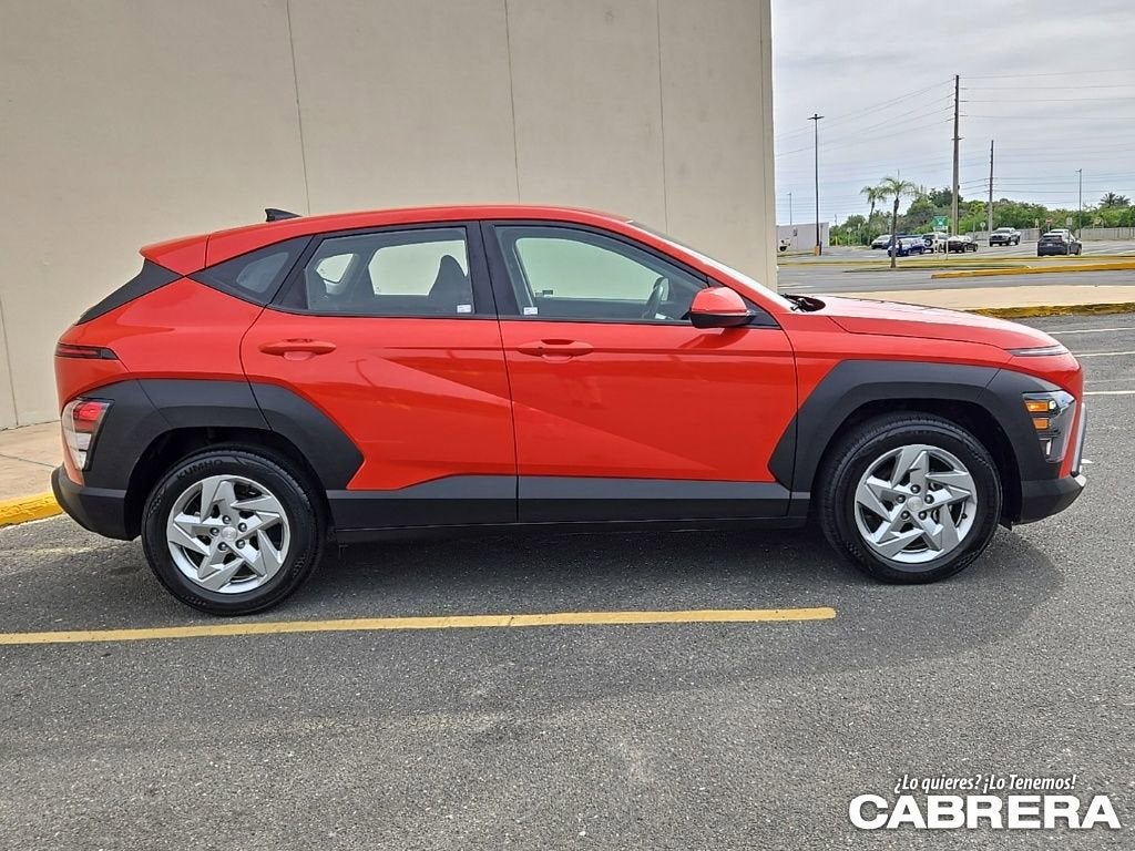 2025 Hyundai Kona SE