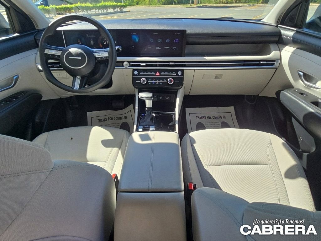2025 Hyundai Tucson SE