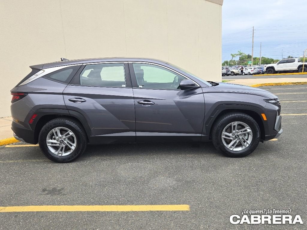 2025 Hyundai Tucson SE