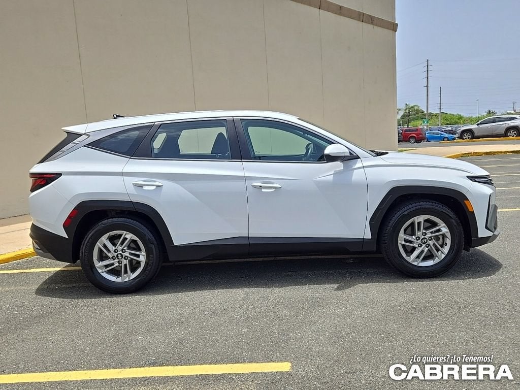 2025 Hyundai Tucson SE