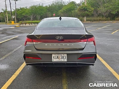 2024 Hyundai Elantra SE