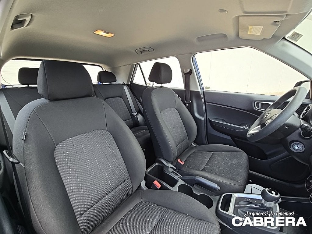 2023 Hyundai Venue SE