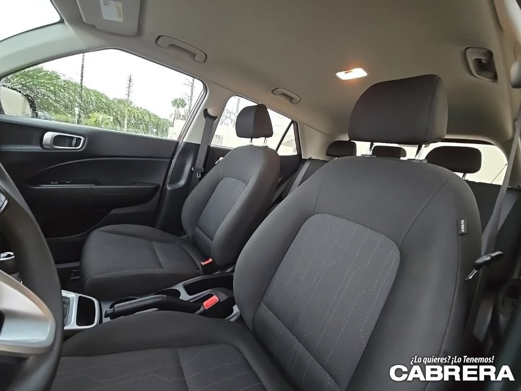 2023 Hyundai Venue SE