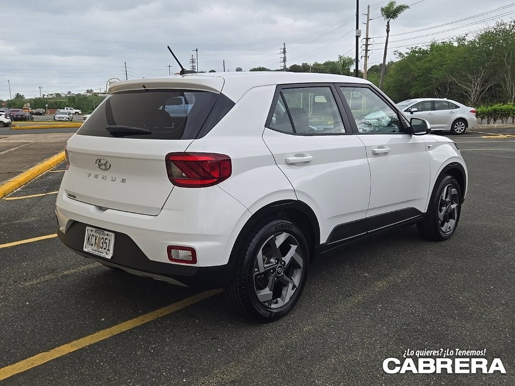 2023 Hyundai Venue SE