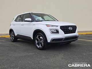2023 Hyundai Venue SE
