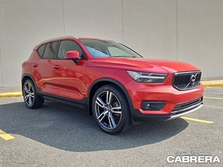 2019 Volvo XC40 Momentum