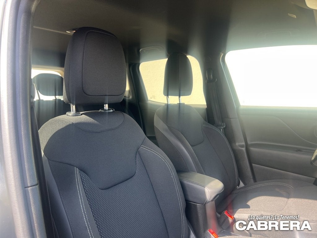 2022 Jeep Renegade Altitude